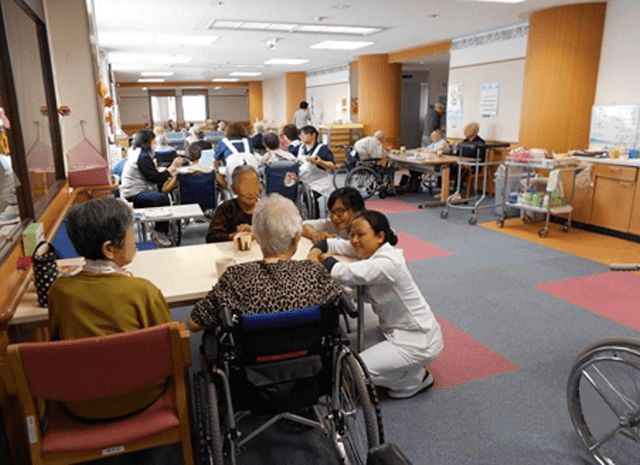Jobs Lowongan Kerja Magang resmi di Jepang Terbaru 2022_2023_ Lowongan TKI Perawat Careworker (Kaigofukushishi) di Jepang Terbaru!!
